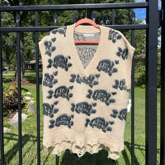 Anthropologie Distressed Floral Sweater Vest NWT - Picture 5 of 12
